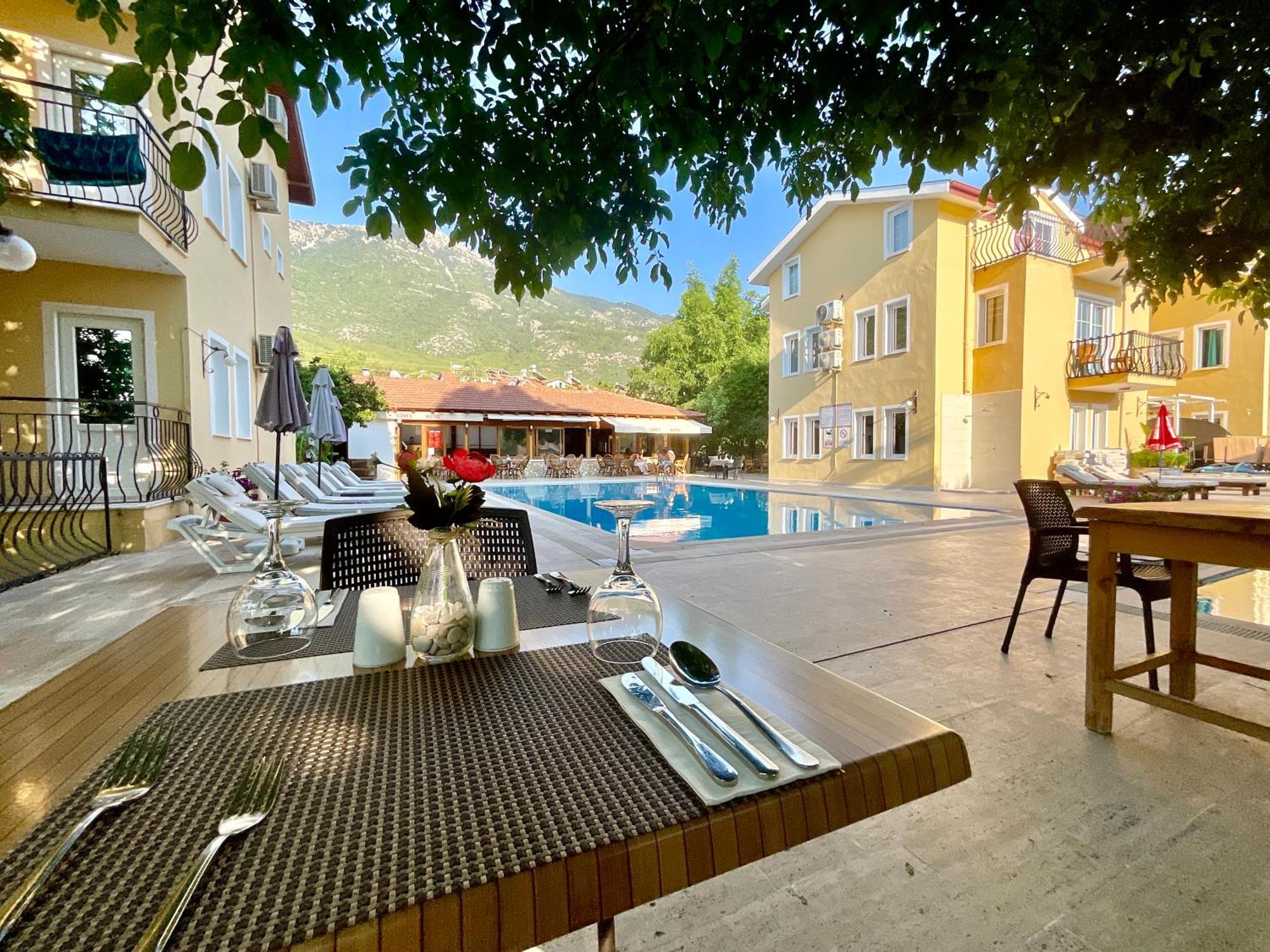 Gunes Boutique Otel Fethiye Bagian luar foto