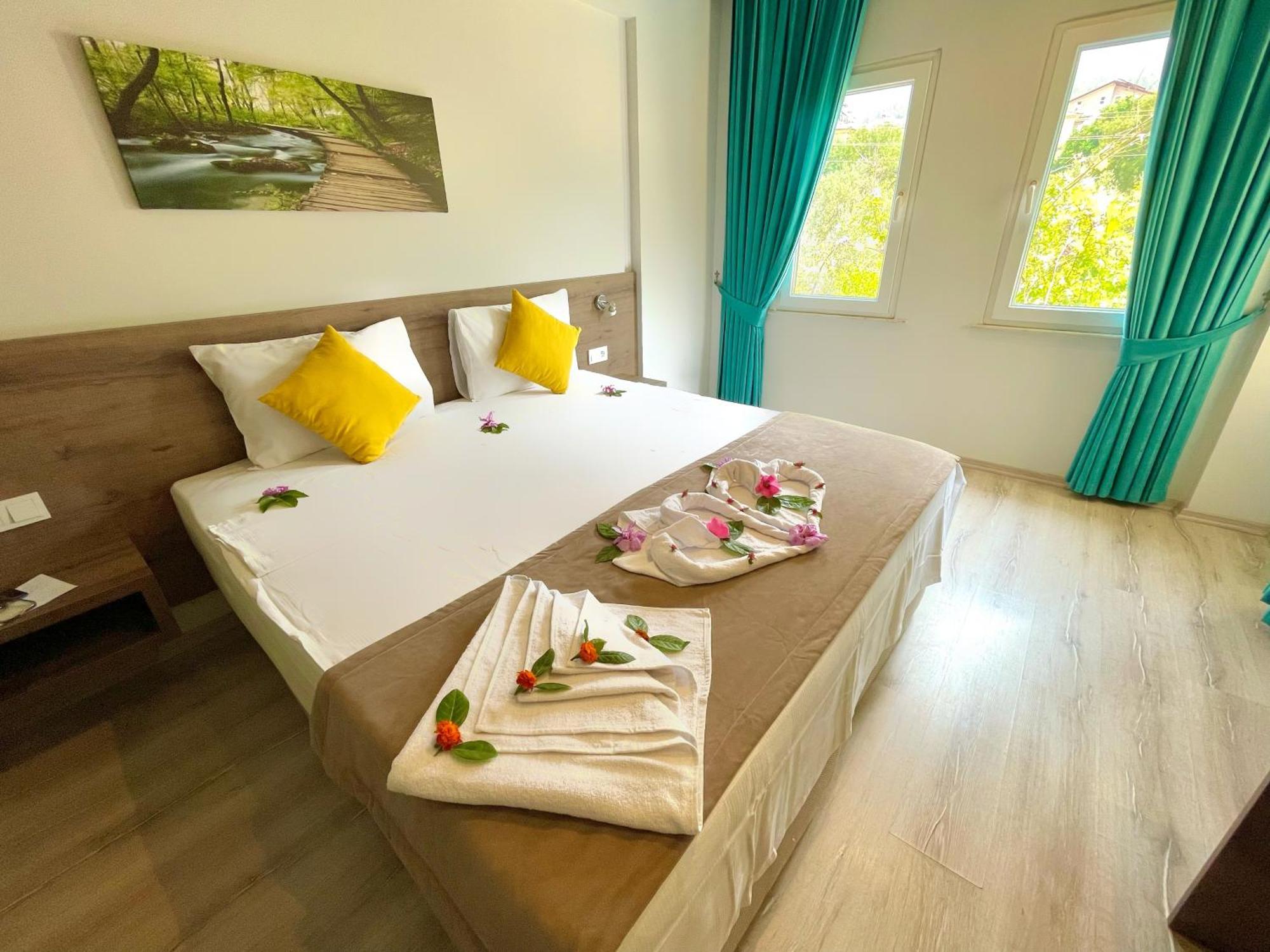 Gunes Boutique Otel Fethiye Bagian luar foto